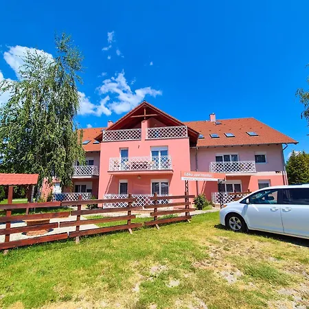 Ildiko Apartmanhaz Апарт-отель