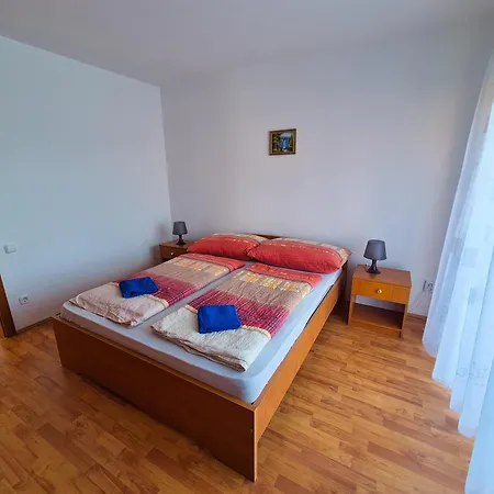 Ildiko Apartmanhaz Zamardi
