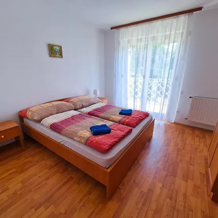 Ildiko Apartmanhaz