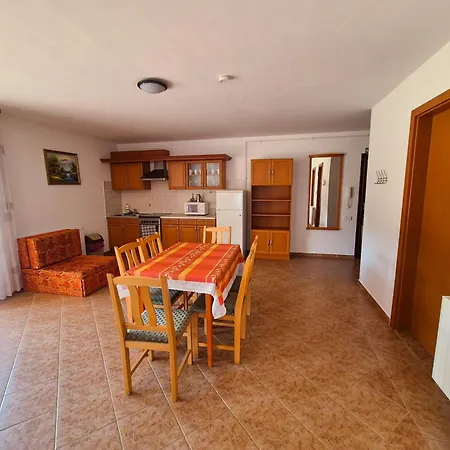 Ildiko Apartmanhaz Aparthotel Zamardi