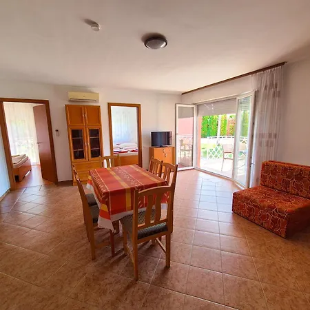Aparthotel Ildiko Apartmanhaz 3*