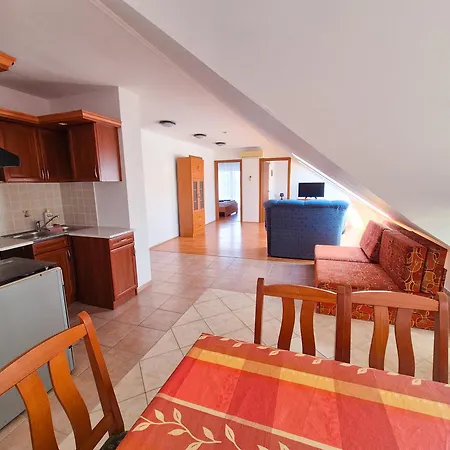 Ildiko Apartmanhaz