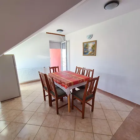 Aparthotel Ildiko Apartmanhaz Zamardi