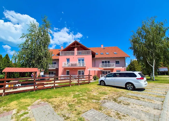Апарт-отель Ildiko Apartmanhaz 3*