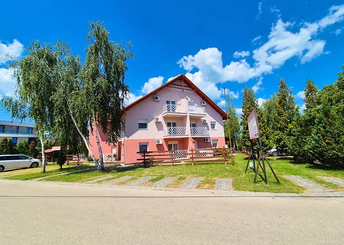 Ildiko Apartmanhaz Апарт-отель