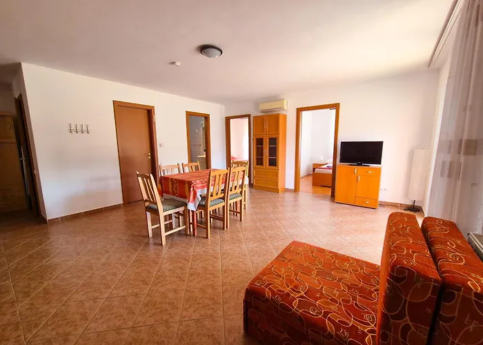 מלון דירות Ildiko Apartmanhaz זמראדי