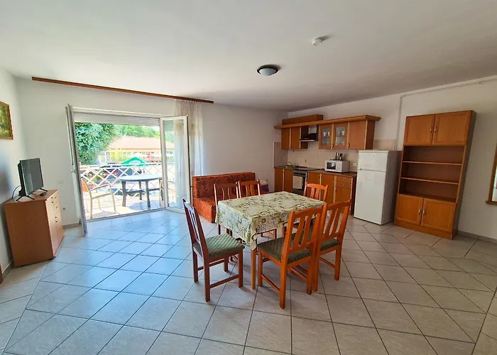 מלון דירות Ildiko Apartmanhaz זמראדי